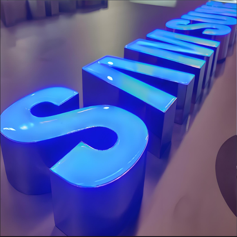 樹脂文字（発光タイプ）