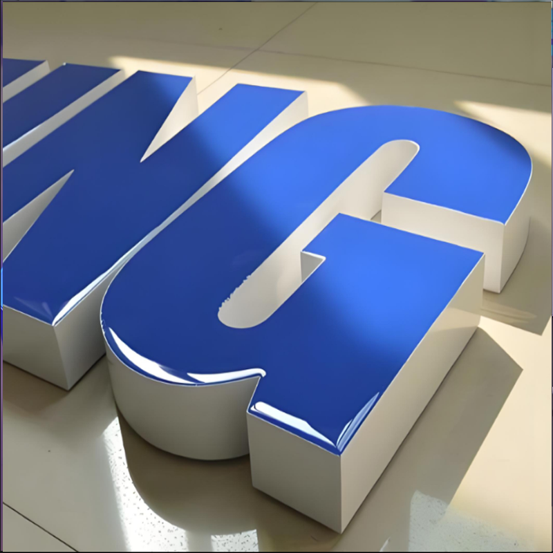 樹脂文字（発光タイプ）