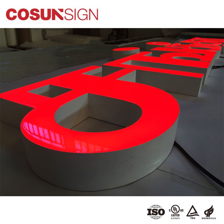 樹脂文字（発光タイプ）